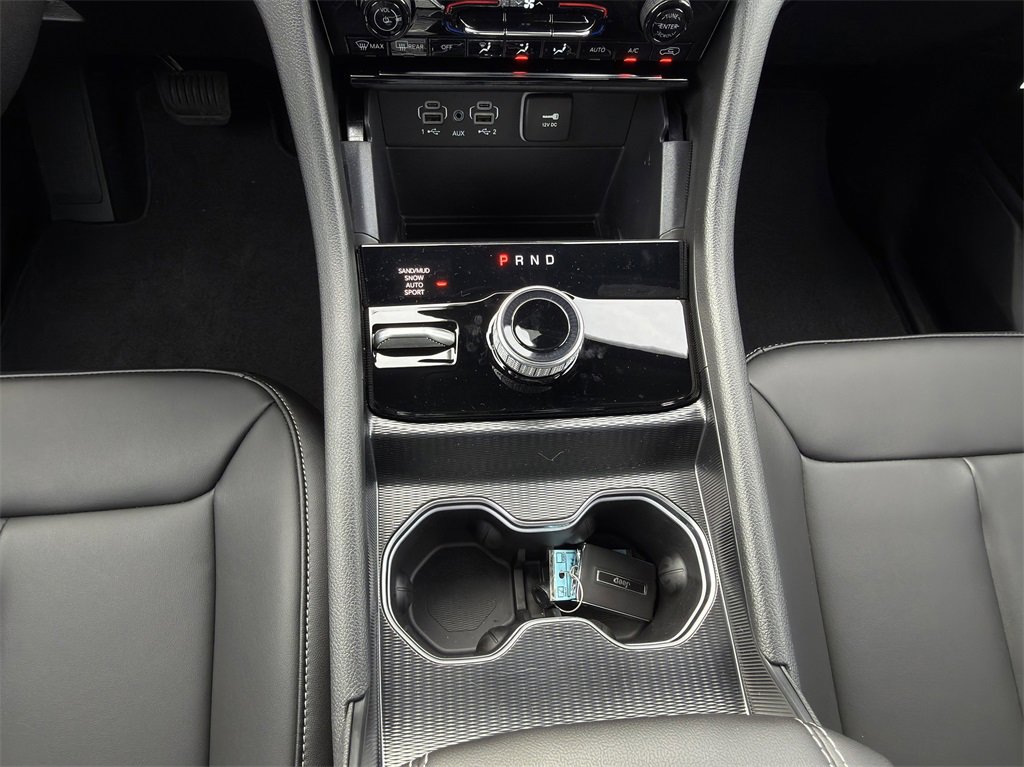 New 2025 Jeep Grand Cherokee L Limited w/ Trailer Tow Package image 17