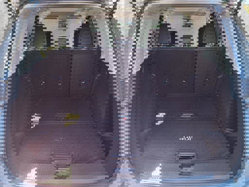 New 2025 Nissan Rogue Platinum w/ Tech Package image 35