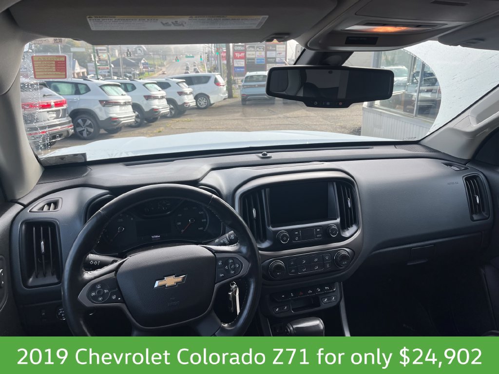 Used 2019 Chevrolet Colorado Z71 AWD/4WD image 16