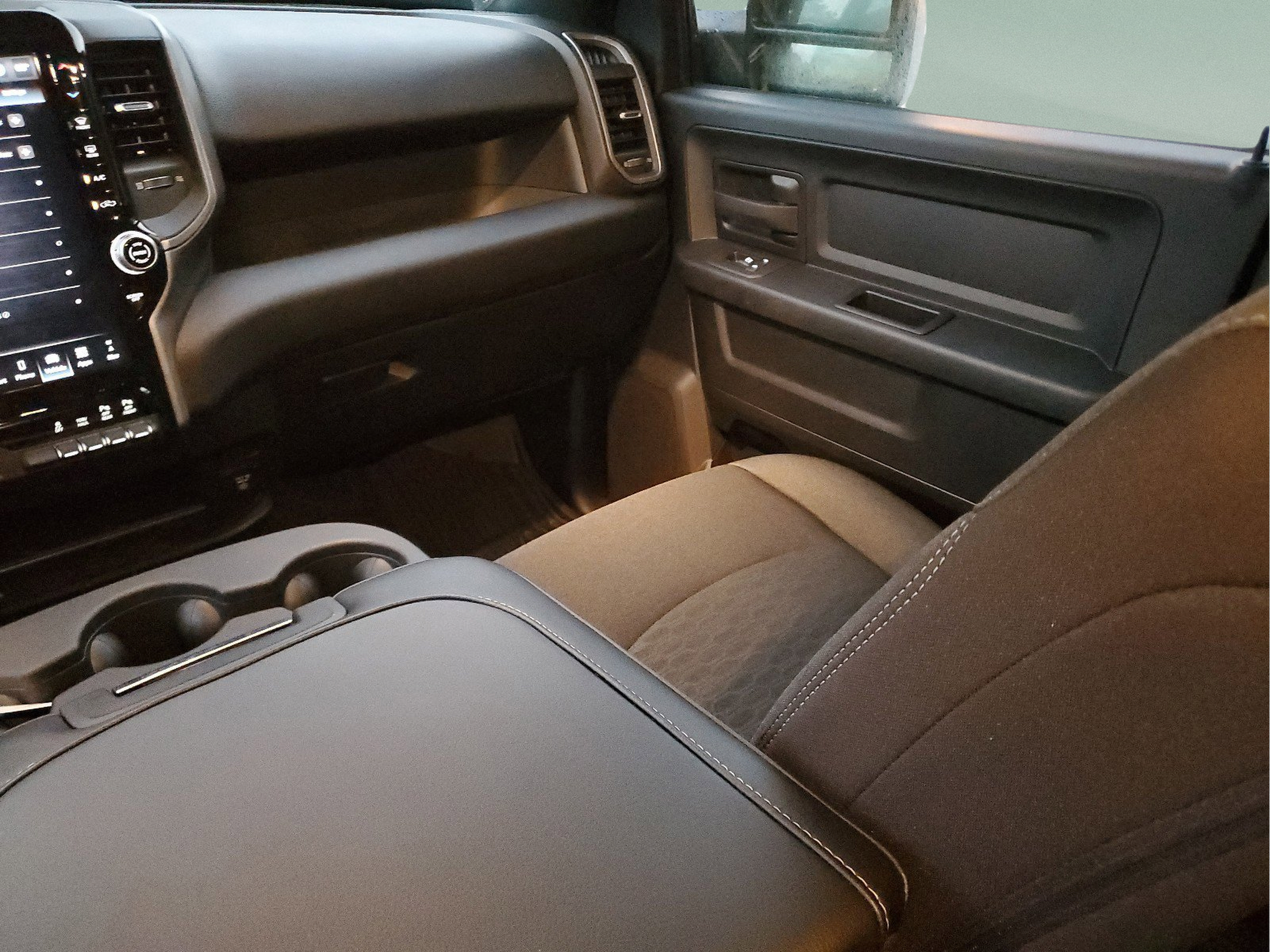 Used 2025 RAM 2500 Tradesman AWD/4WD image 13