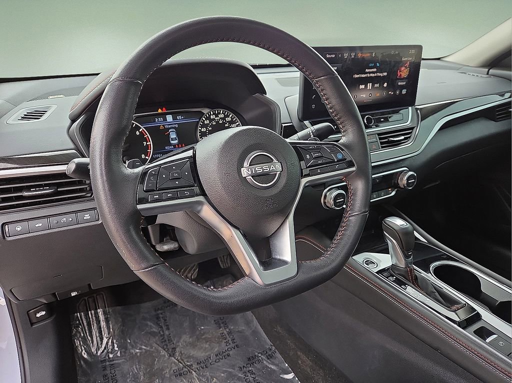 Used 2024 Nissan Altima 2.0 SR image 25