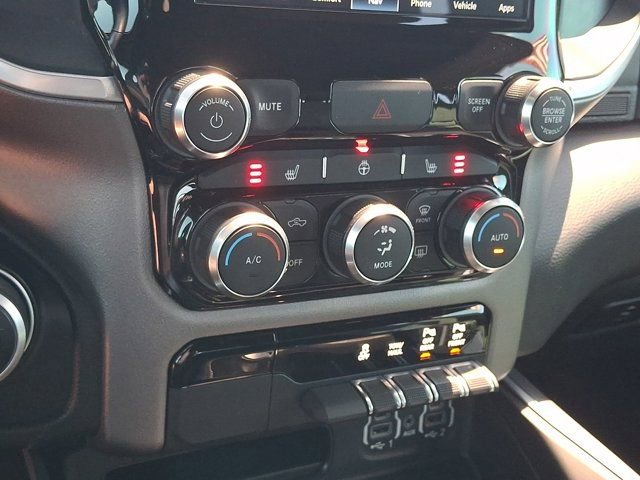 Certified 2022 RAM 1500 Big Horn AWD/4WD image 19