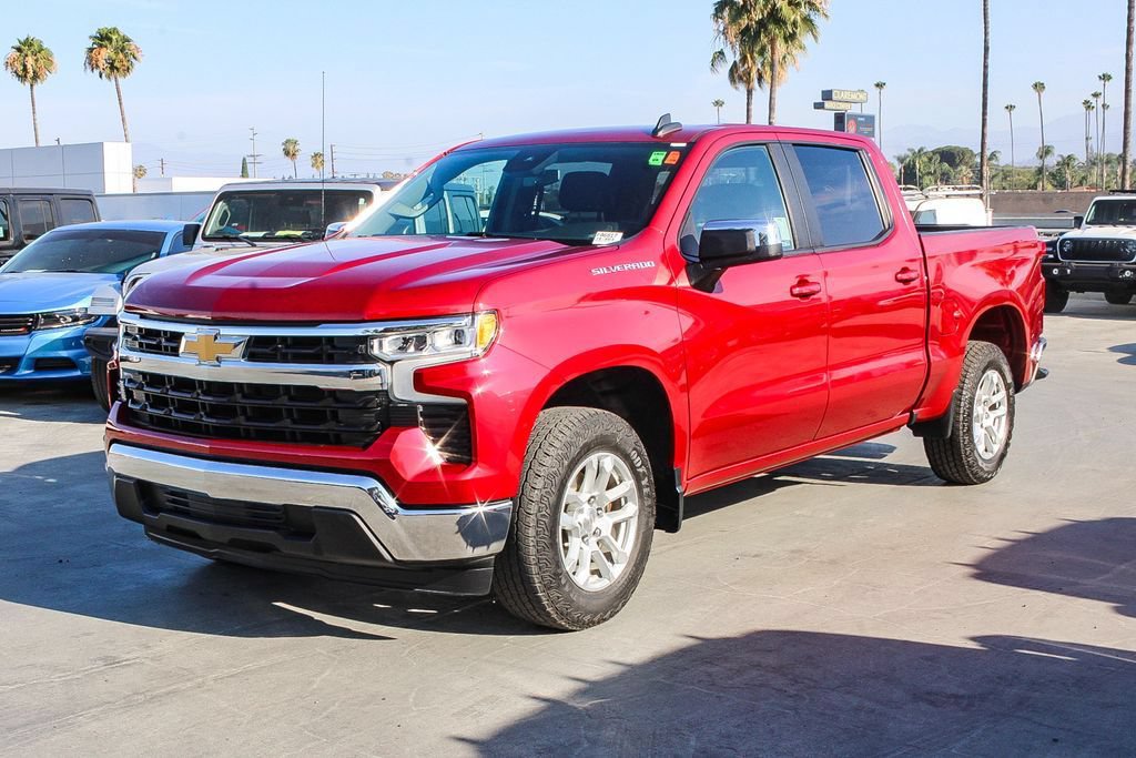 Used 2023 Chevrolet Silverado 1500 LT RWD image 4