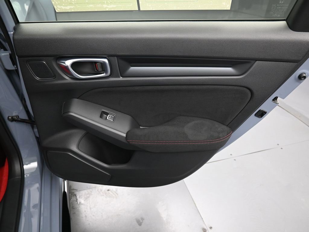 Used 2025 Honda Civic Type R image 32