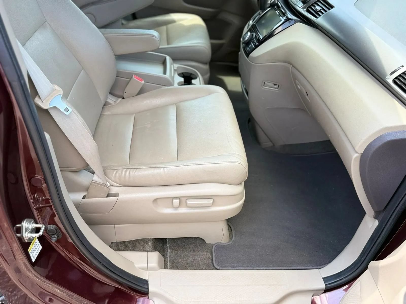 Used 2014 Honda Odyssey EX-L image 15