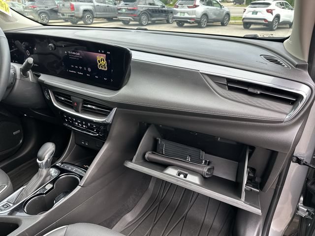 Certified 2025 Buick Encore GX Avenir w/ Avenir Technology Package AWD/4WD image 29