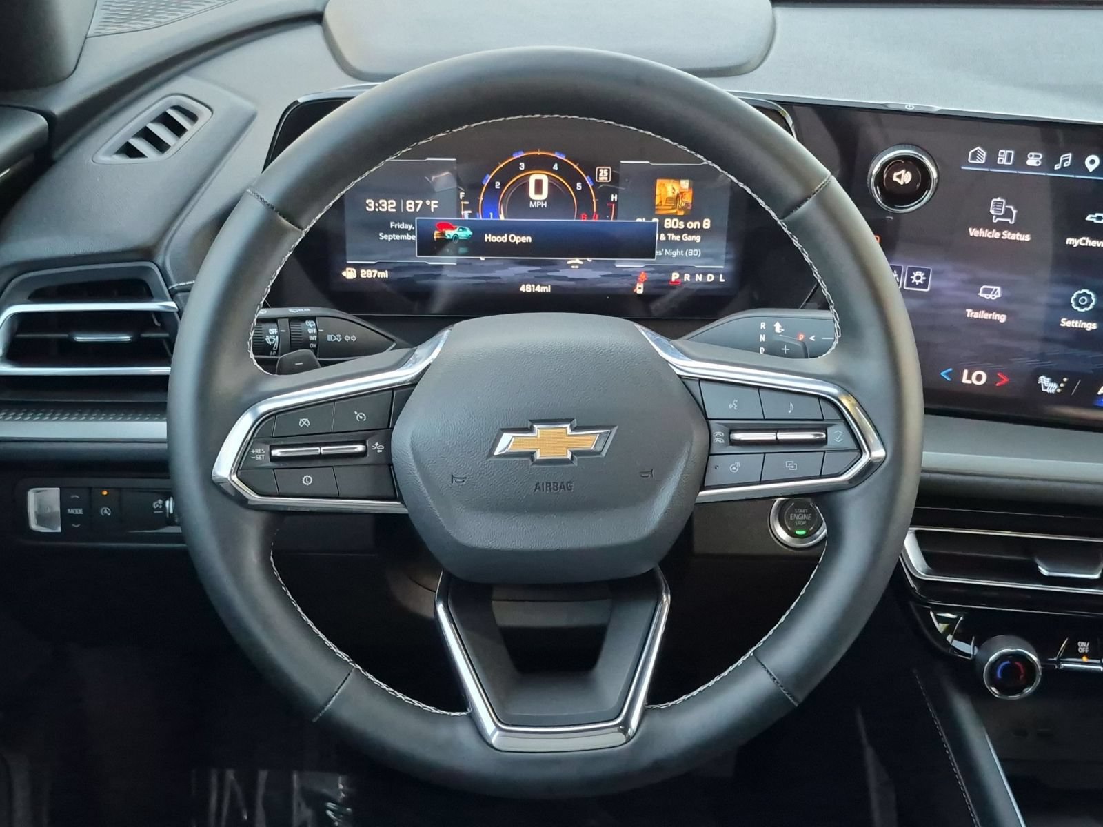 Used 2026 Chevrolet Traverse LT w/ Driver Confidence Package FWD image 13