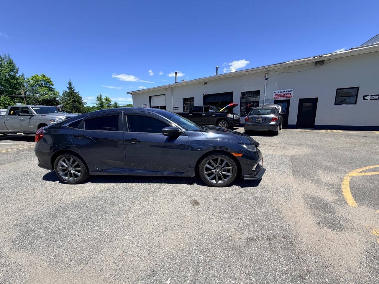 Used 2019 Honda Civic EX image 16