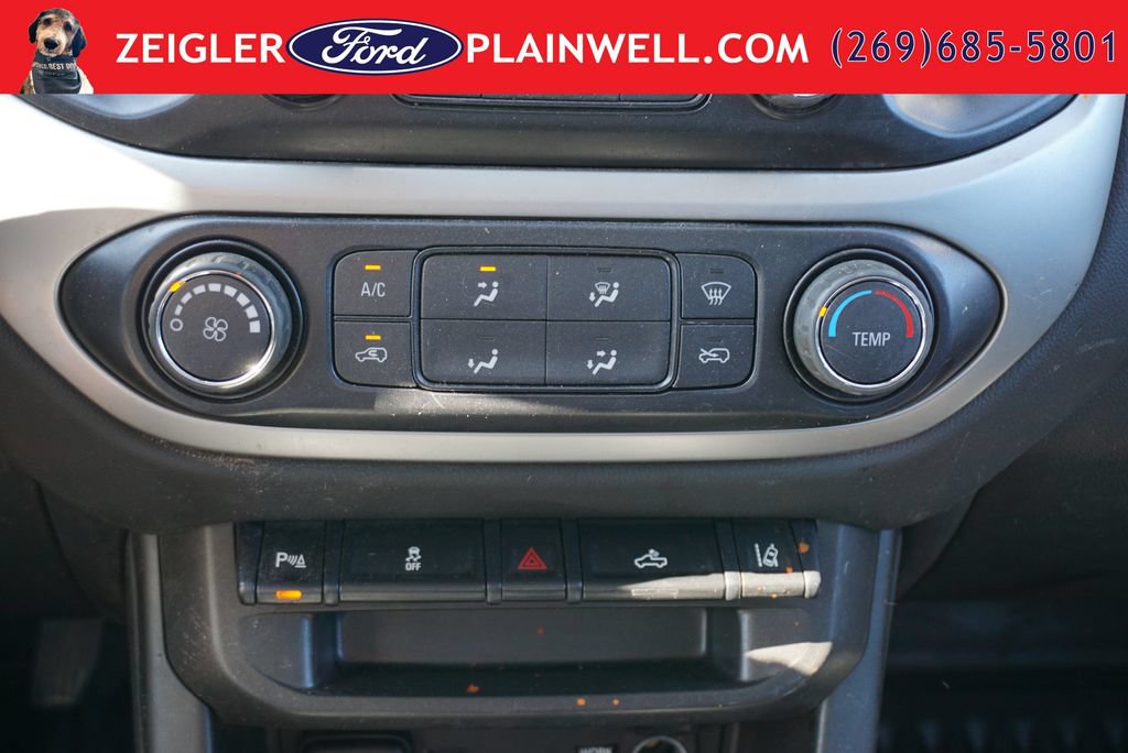 Used 2022 Chevrolet Colorado LT w/ Fleet Safety Package RWD image 19