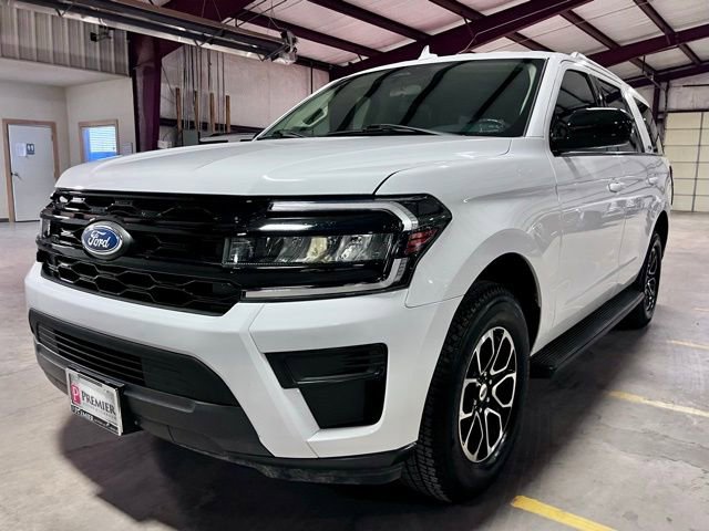 Used 2022 Ford Expedition XL image 5