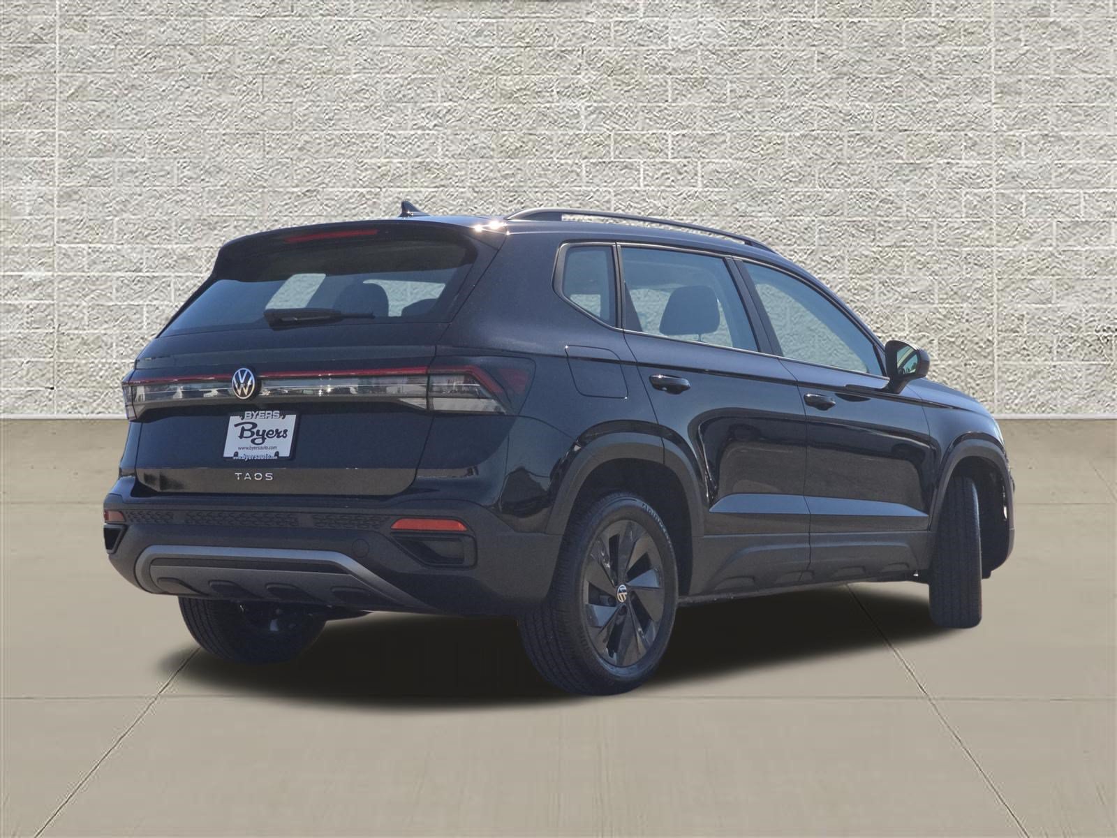 New 2027 Volkswagen Taos S FWD image 7