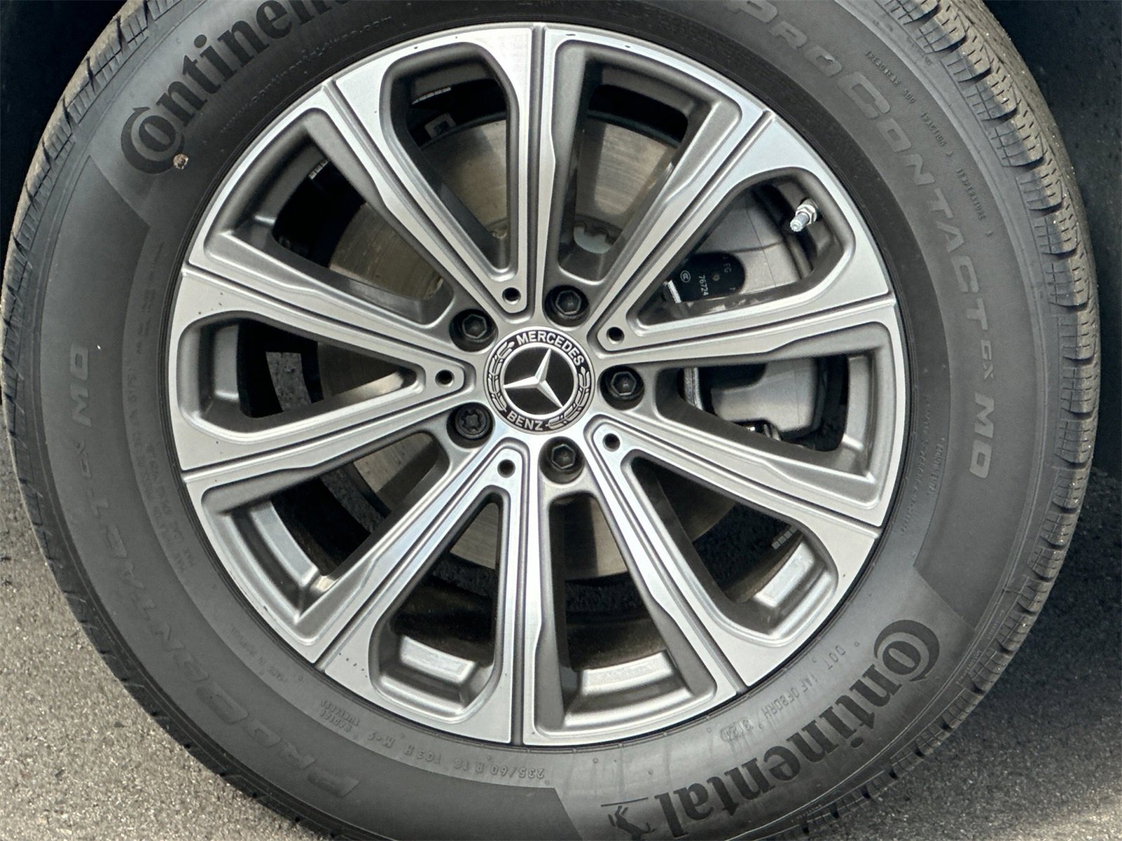 Certified 2025 Mercedes-Benz GLC 300 image 32