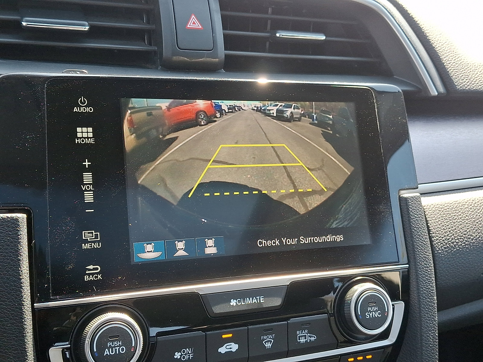 Used 2018 Honda Civic Touring image 18