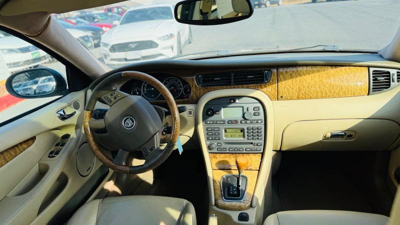 Used 2005 Jaguar X-TYPE 3.0 AWD/4WD image 11