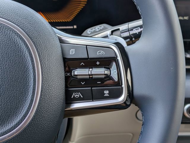 New 2026 Kia Carnival EX FWD image 14