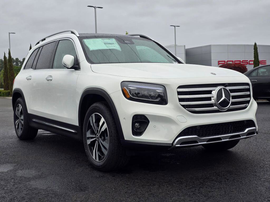 New 2026 Mercedes-Benz GLB 250 4MATIC image 8