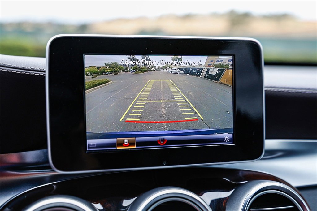 Certified 2018 Mercedes-Benz GLC 300 4MATIC image 23