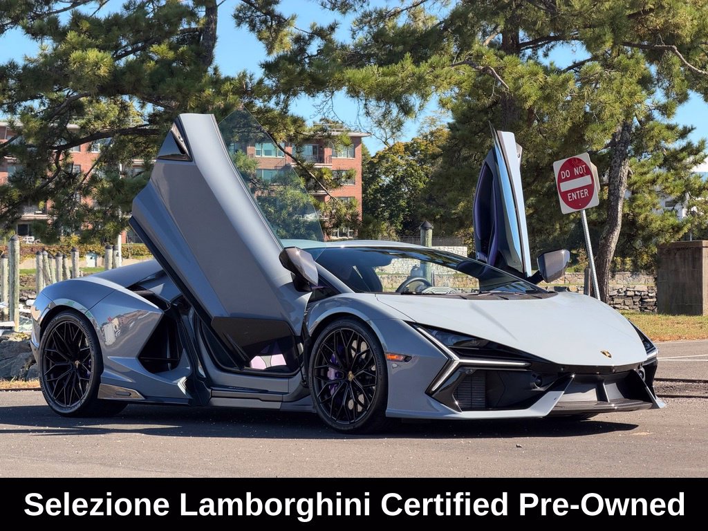Used 2025 Lamborghini Revuelto AWD/4WD image 12