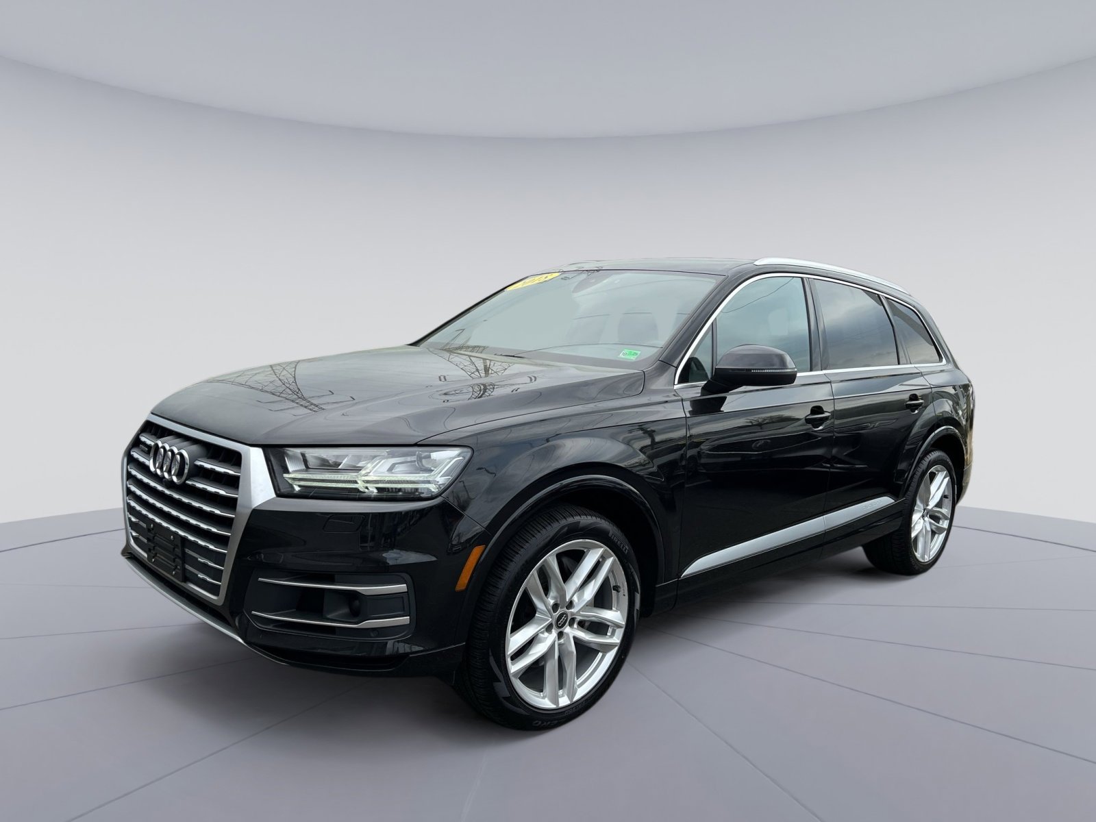 Used 2018 Audi Q7 3.0T Prestige w/ Prestige Package image 1