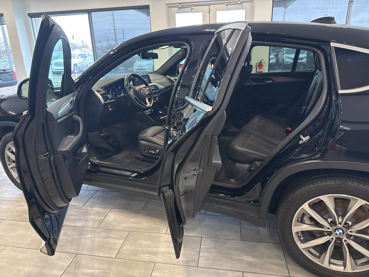 Used 2019 BMW X4 xDrive30i w/ Convenience Package image 15