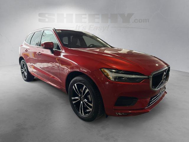 Used 2021 Volvo XC60 T5 Momentum w/ Premium Package image 2