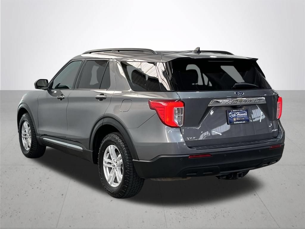 Used 2022 Ford Explorer XLT AWD/4WD image 14