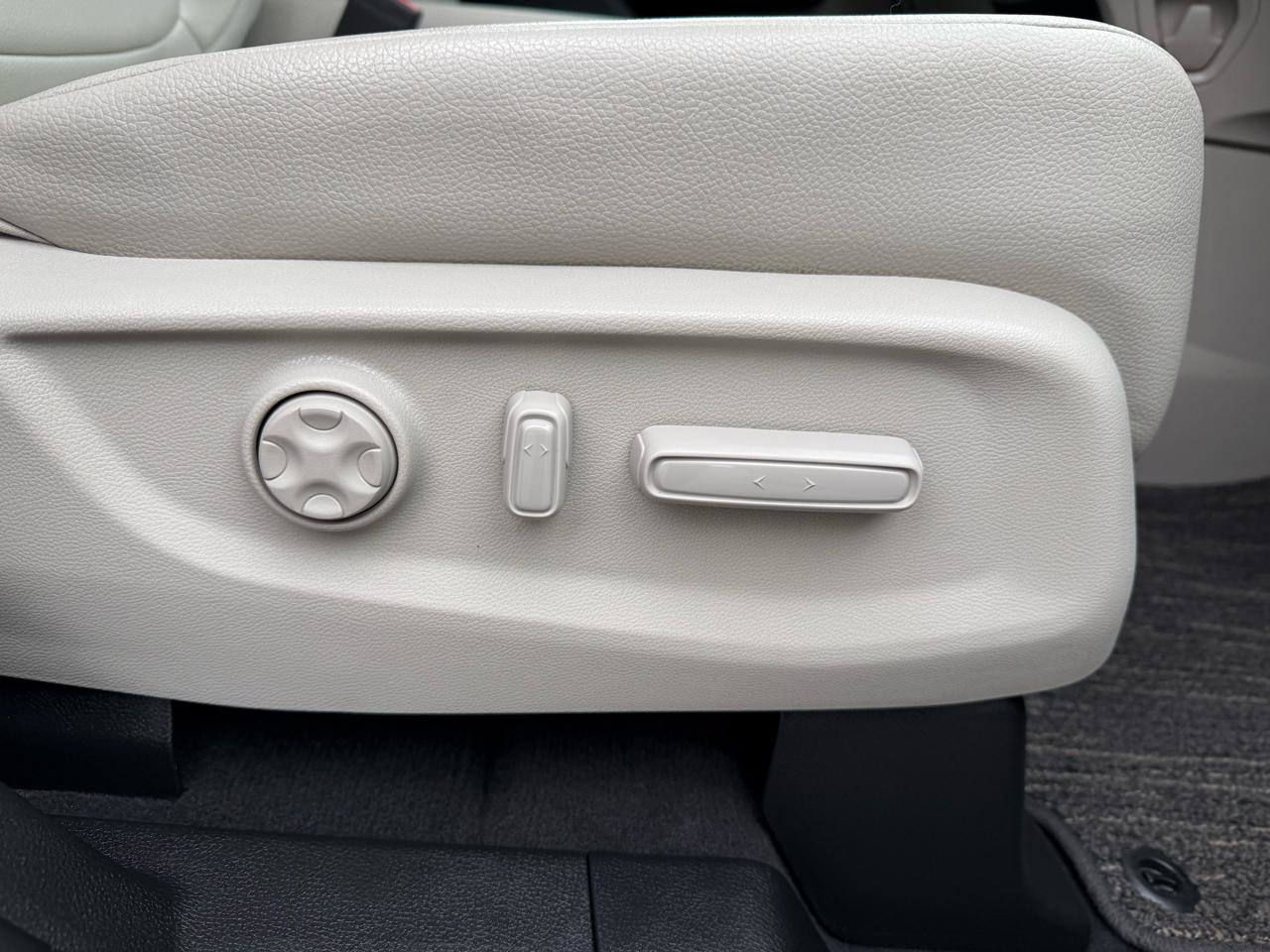 Used 2025 Honda Odyssey EX-L image 27