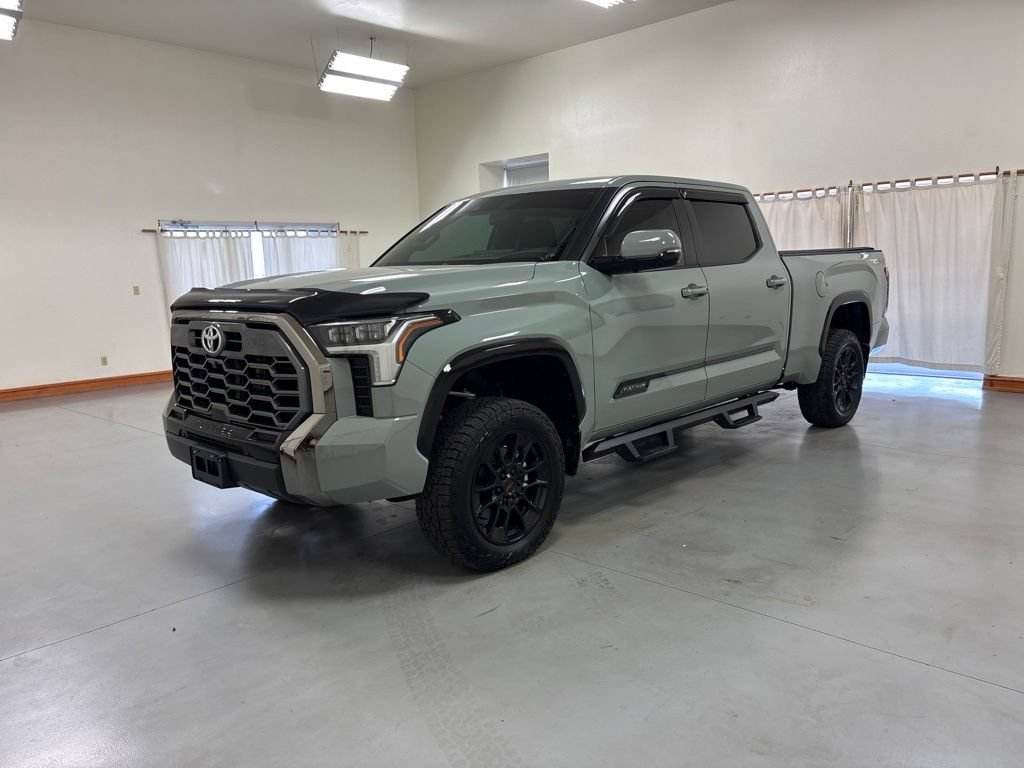 Used 2024 Toyota Tundra Platinum w/ TRD Off-Road Package AWD/4WD image 4