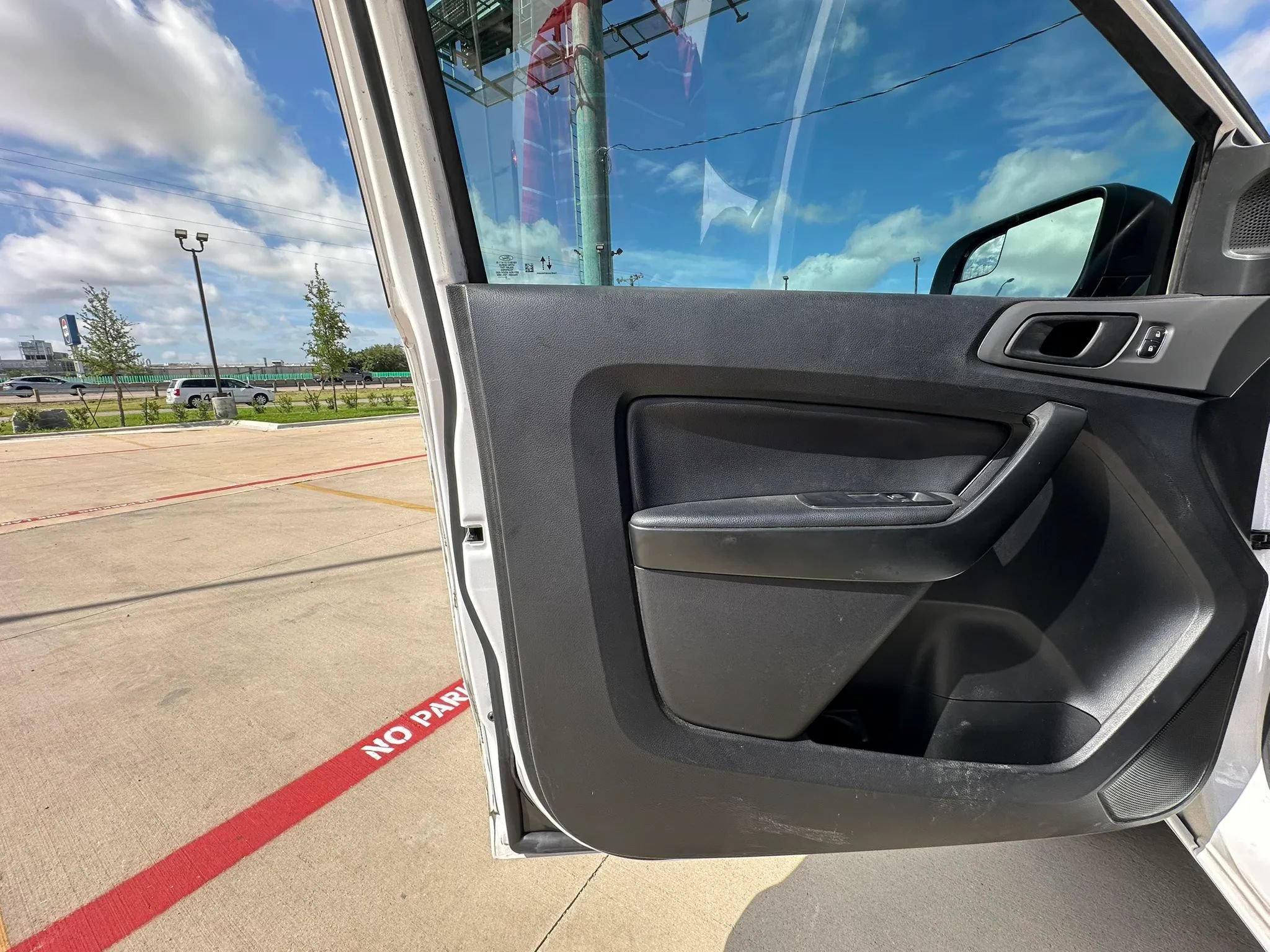 Used 2020 Ford Ranger XL w/ Equipment Group 101A Mid RWD image 31