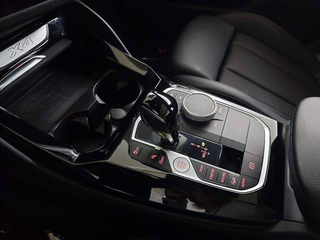Certified 2023 BMW X4 xDrive30i w/ Premium Package image 25