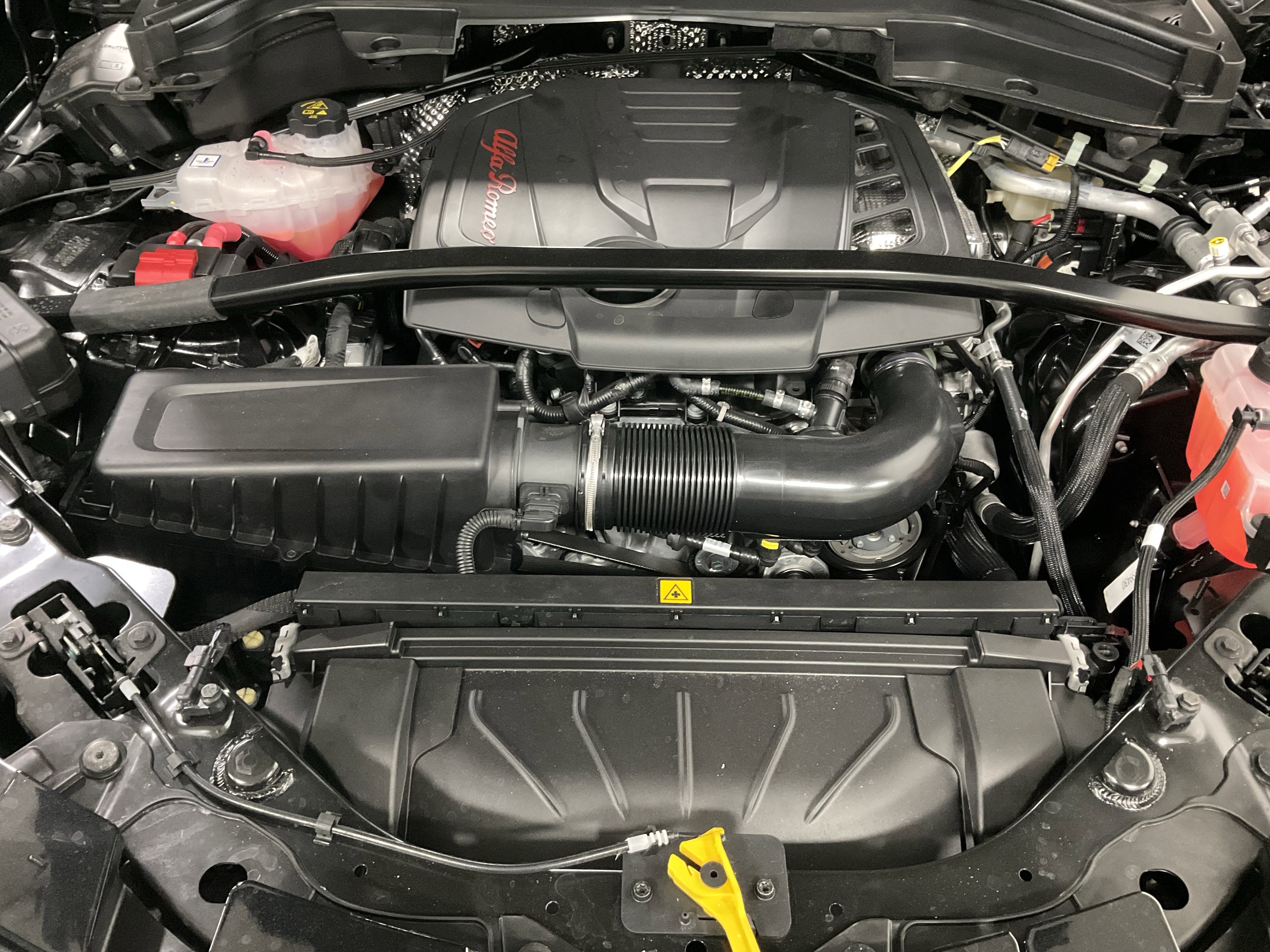 New 2026 Alfa Romeo Stelvio Sprint image 22