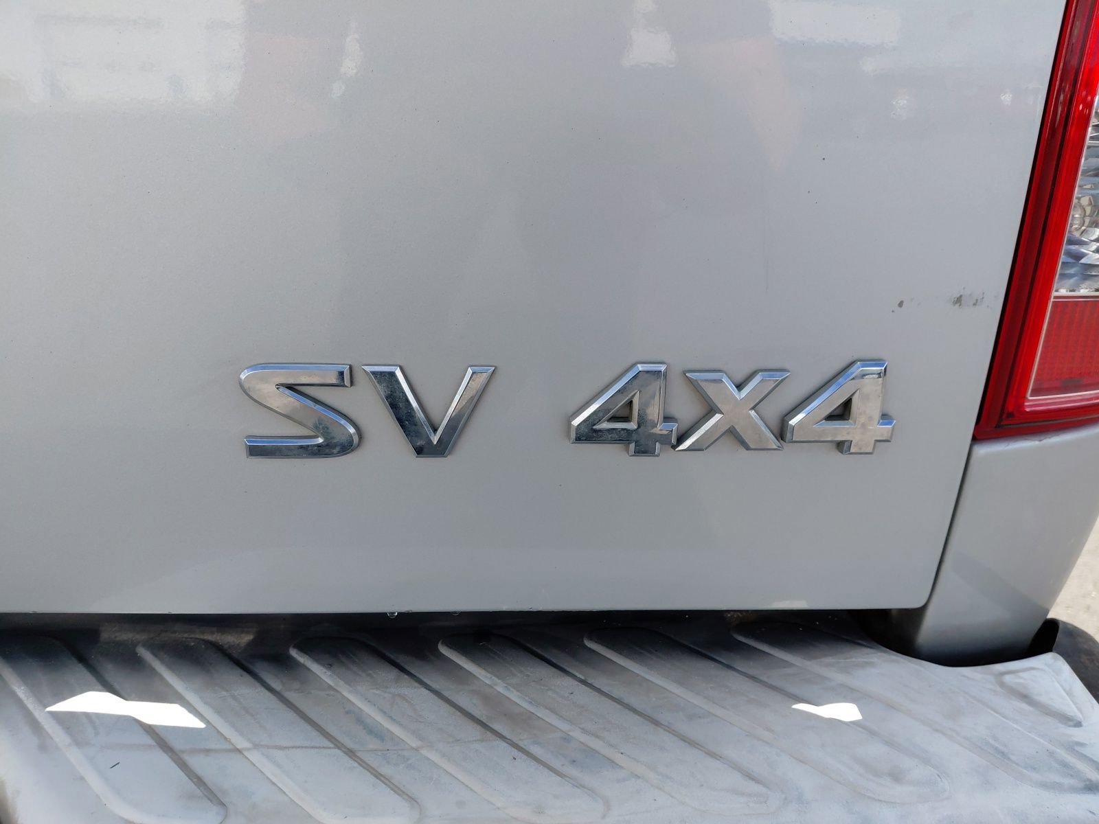 Used 2018 Nissan Frontier SV image 14