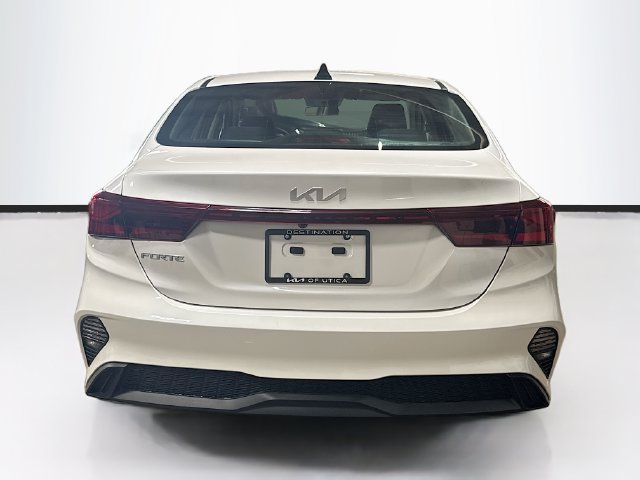 Certified 2024 Kia Forte LXS w/ LXS Technology Package FWD image 6