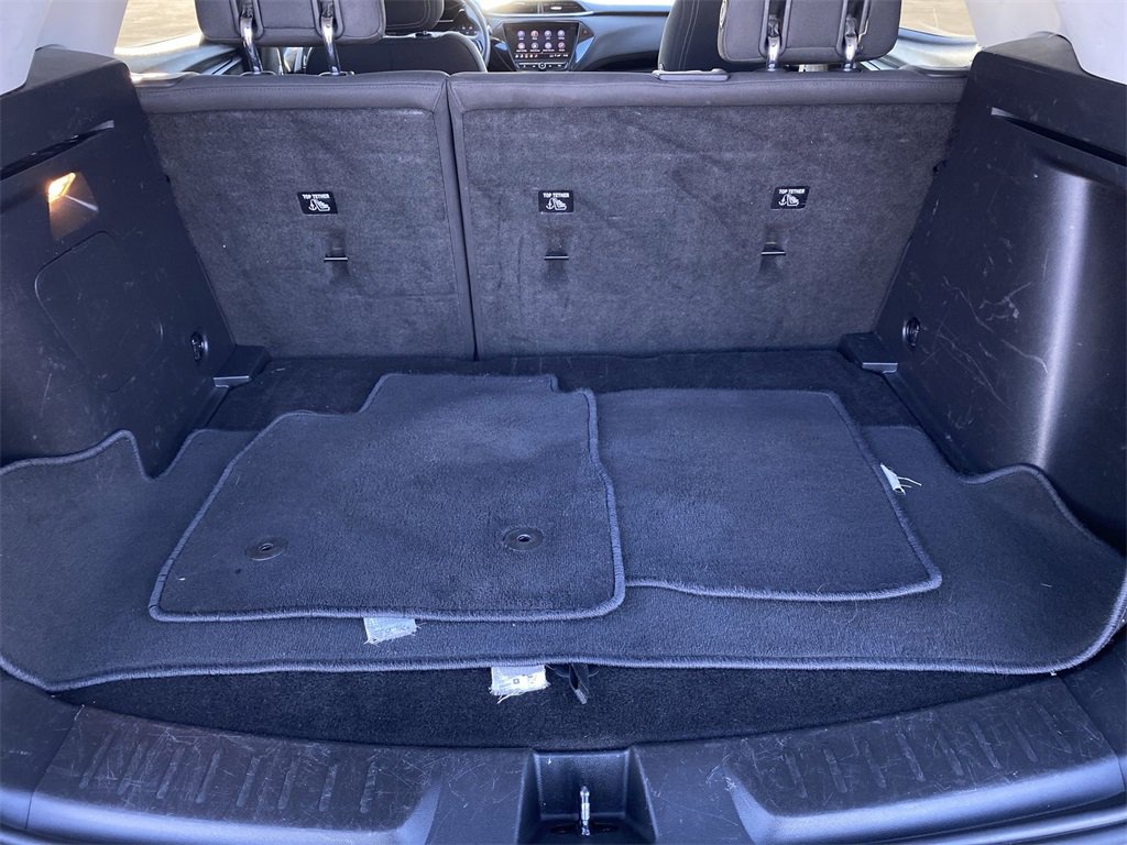 Used 2023 Chevrolet TrailBlazer LT w/ Convenience Package image 35