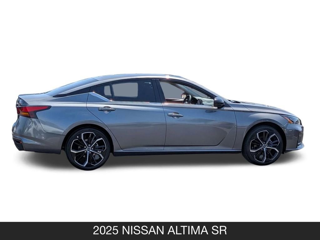 Certified 2025 Nissan Altima 2.5 SR FWD image 6
