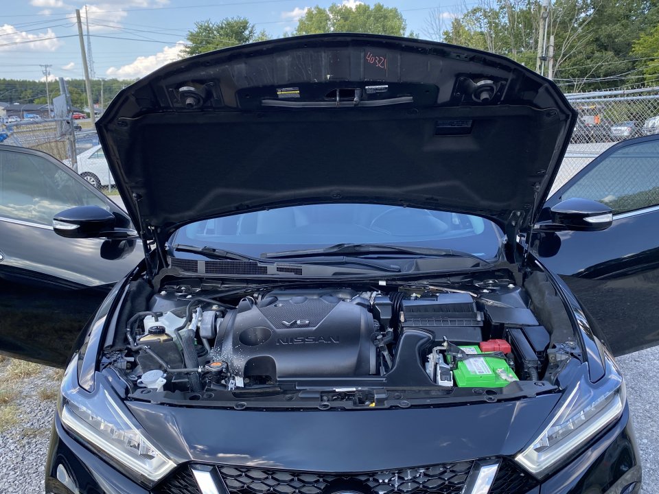 Used 2021 Nissan Maxima 3.5 SV w/ Floor Mat Group FWD image 18