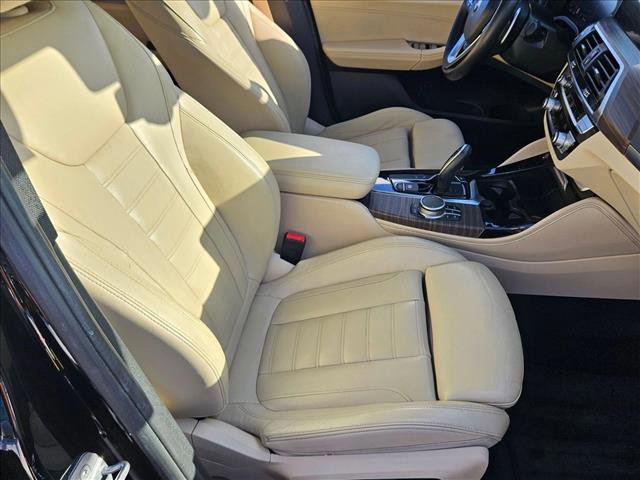 Used 2020 BMW X4 xDrive30i w/ Premium Package AWD/4WD image 22