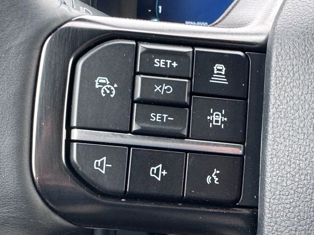 Used 2024 Ford F150 Platinum w/ Equipment Group 702A High AWD/4WD image 32