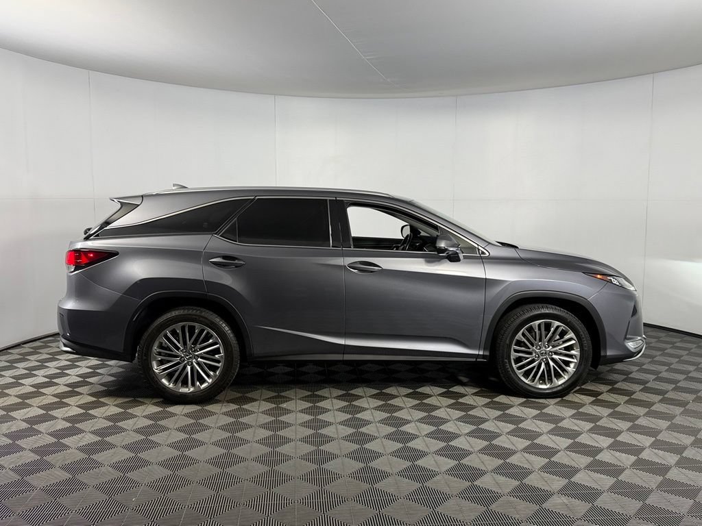 Used 2020 Lexus RX 350L Luxury w/ Accessory Package FWD image 4
