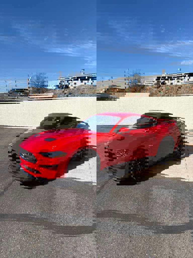 Used 2018 Ford Mustang GT Premium w/ GT Performance Package image 3