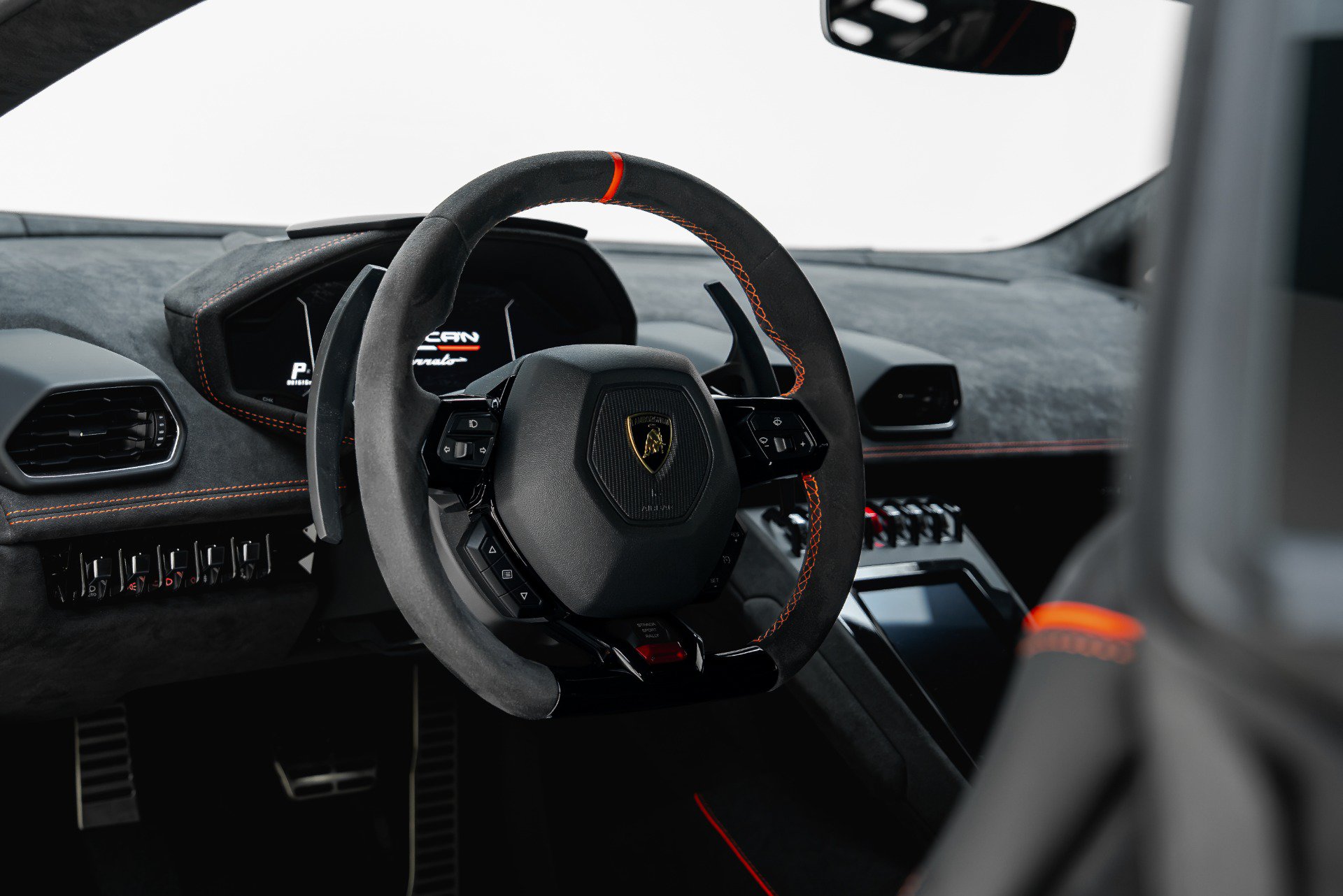 Used 2024 Lamborghini Huracan Sterrato AWD/4WD image 50