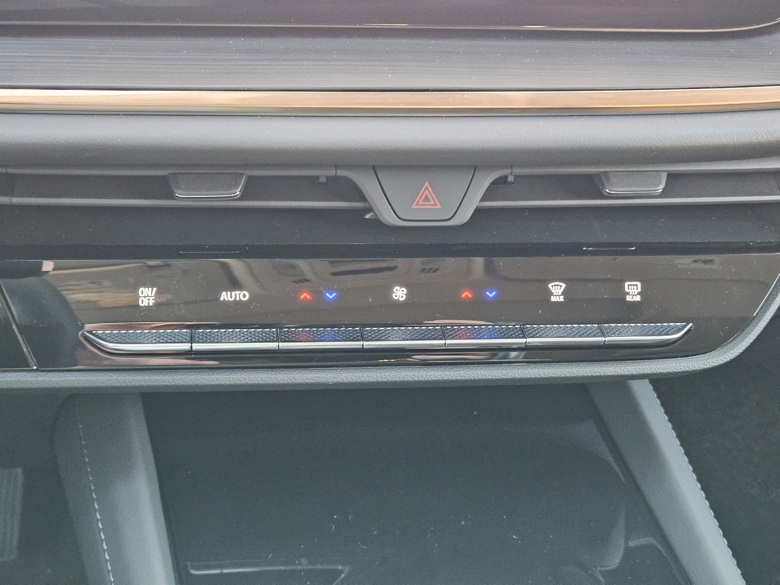 New 2026 Buick Envision Avenir AWD/4WD image 14
