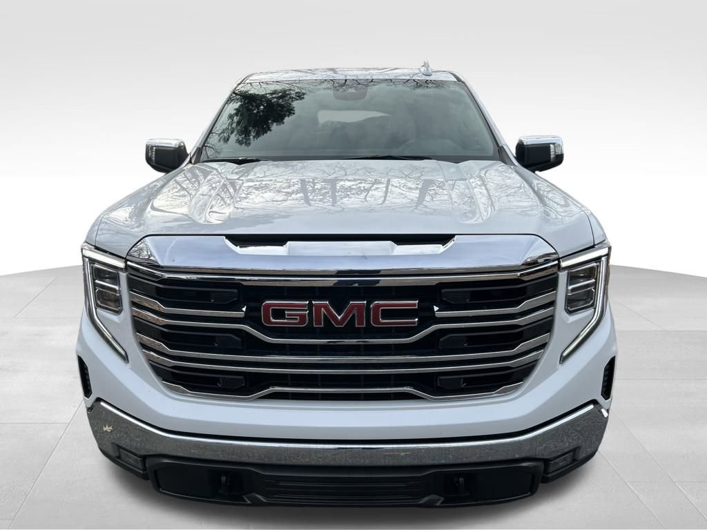 Used 2024 GMC Sierra 1500 SLT image 9