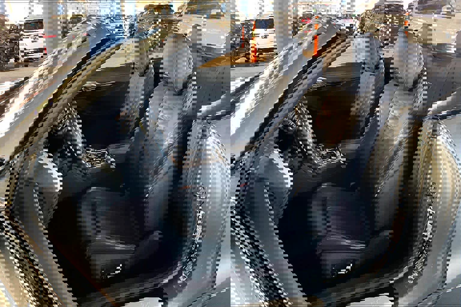 Used 2024 BMW M850i xDrive Convertible image 8