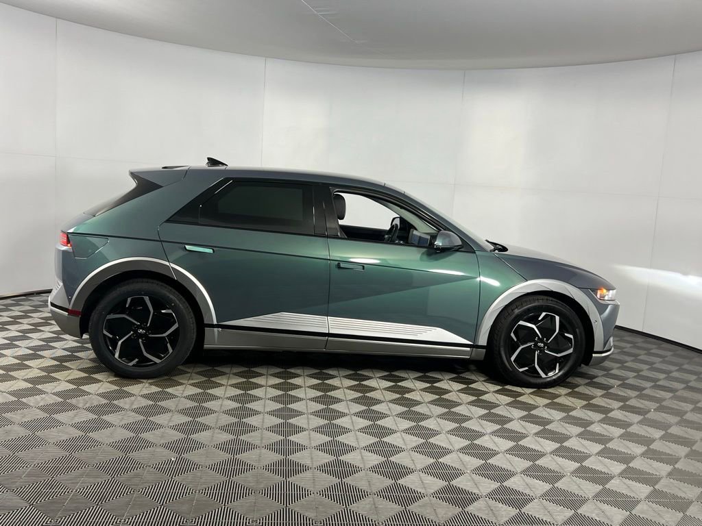 Used 2024 Hyundai Ioniq 5 Limited image 5