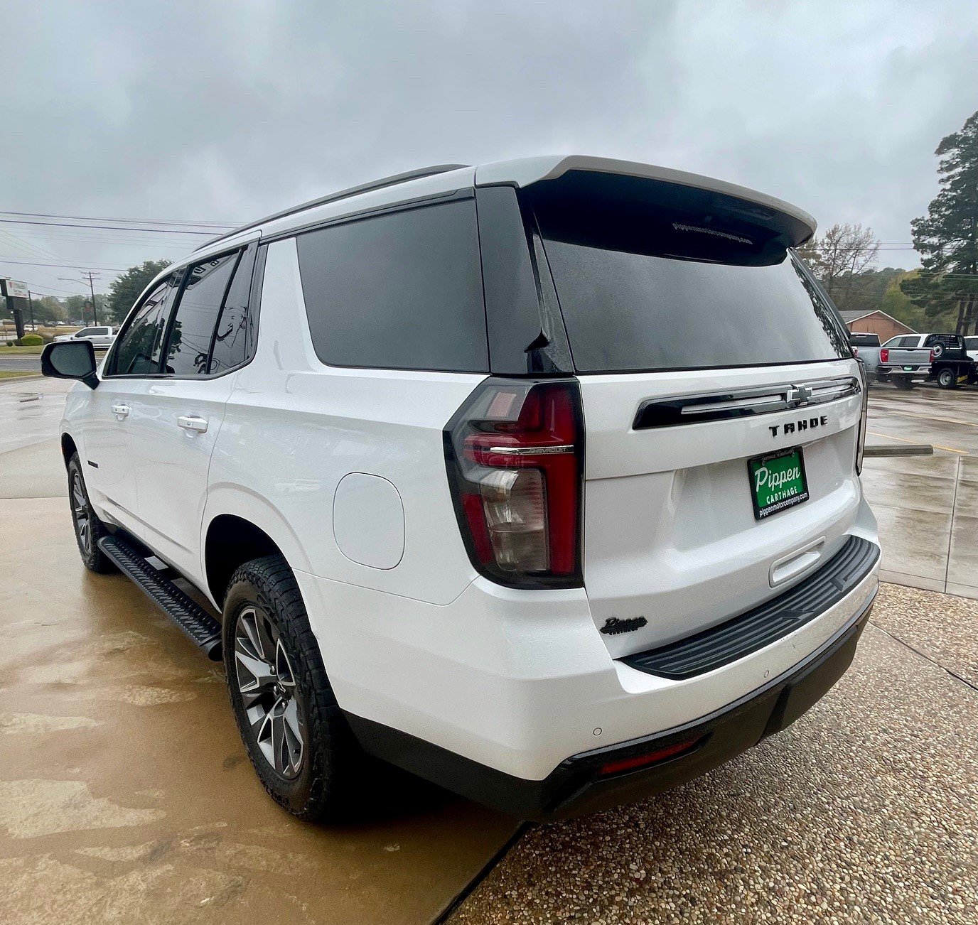 Certified 2023 Chevrolet Tahoe Z71 w/ Luxury Package image 9