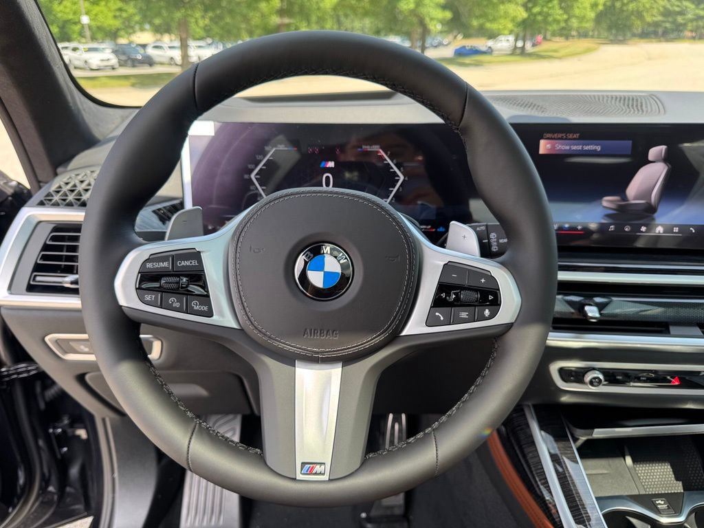 New 2027 BMW X7 xDrive40i w/ M Sport Package AWD/4WD image 15