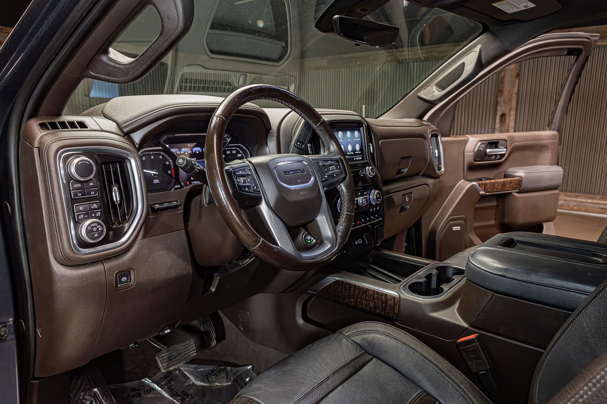 Used 2019 GMC Sierra 1500 Denali w/ Denali Ultimate Package AWD/4WD image 13