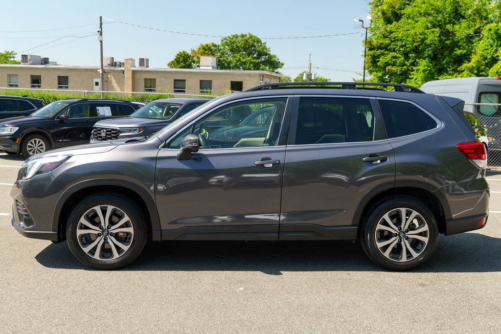 Used 2023 Subaru Forester Limited AWD/4WD image 4