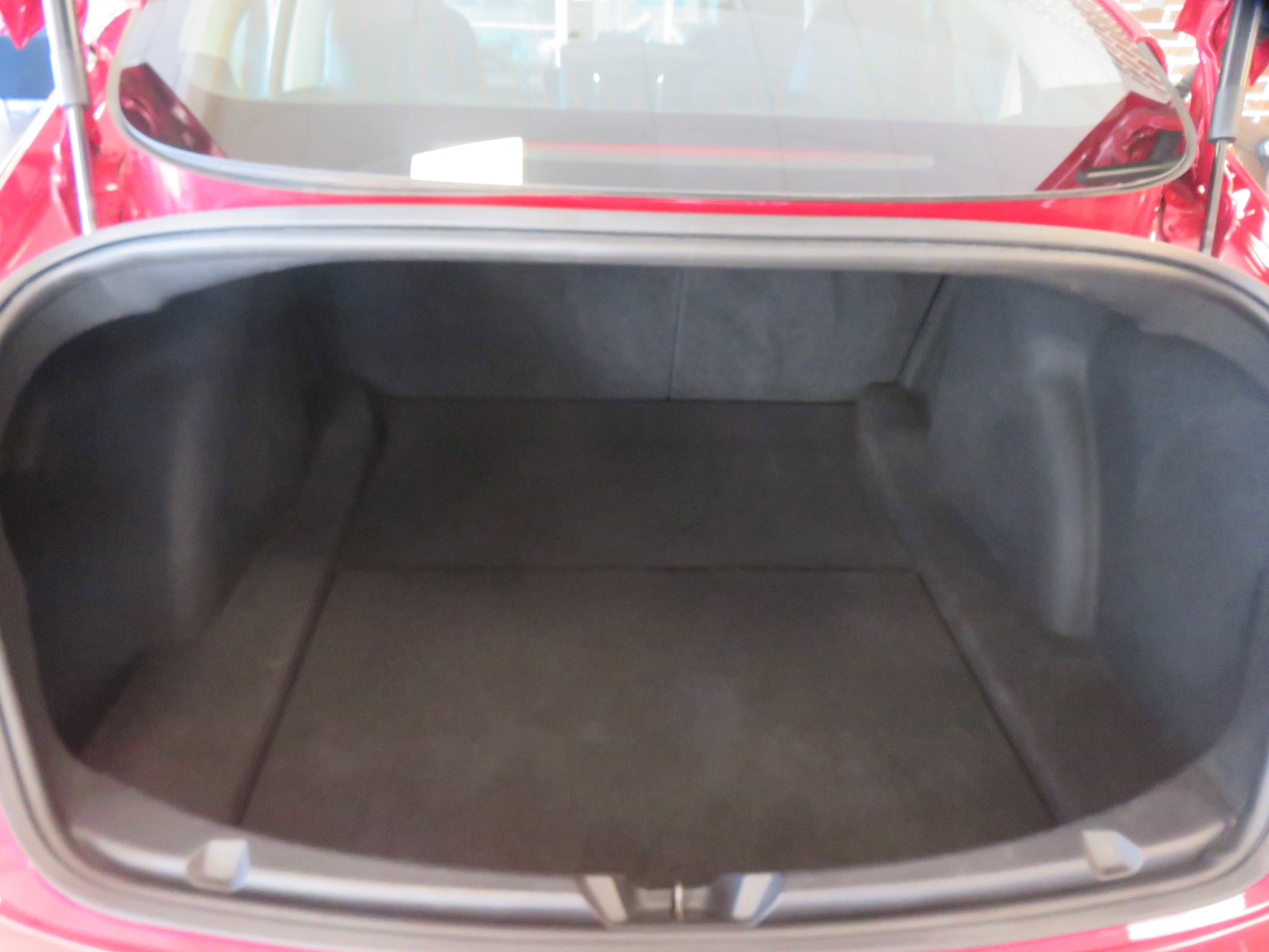 Used 2018 Tesla Model 3 Performance image 41